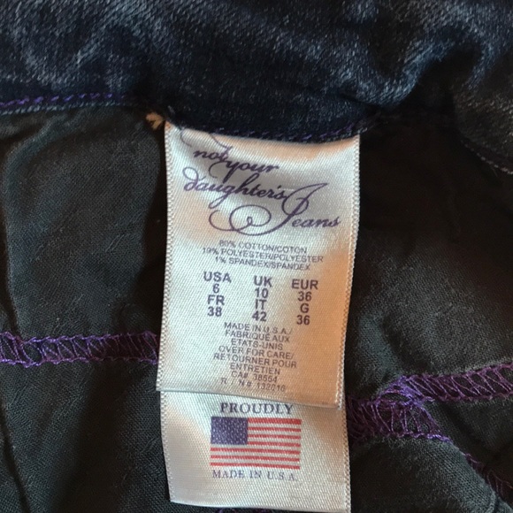 NYDJ Boot Cut Jeans Dark Enzyme Size 6 - Picture 3 of 3